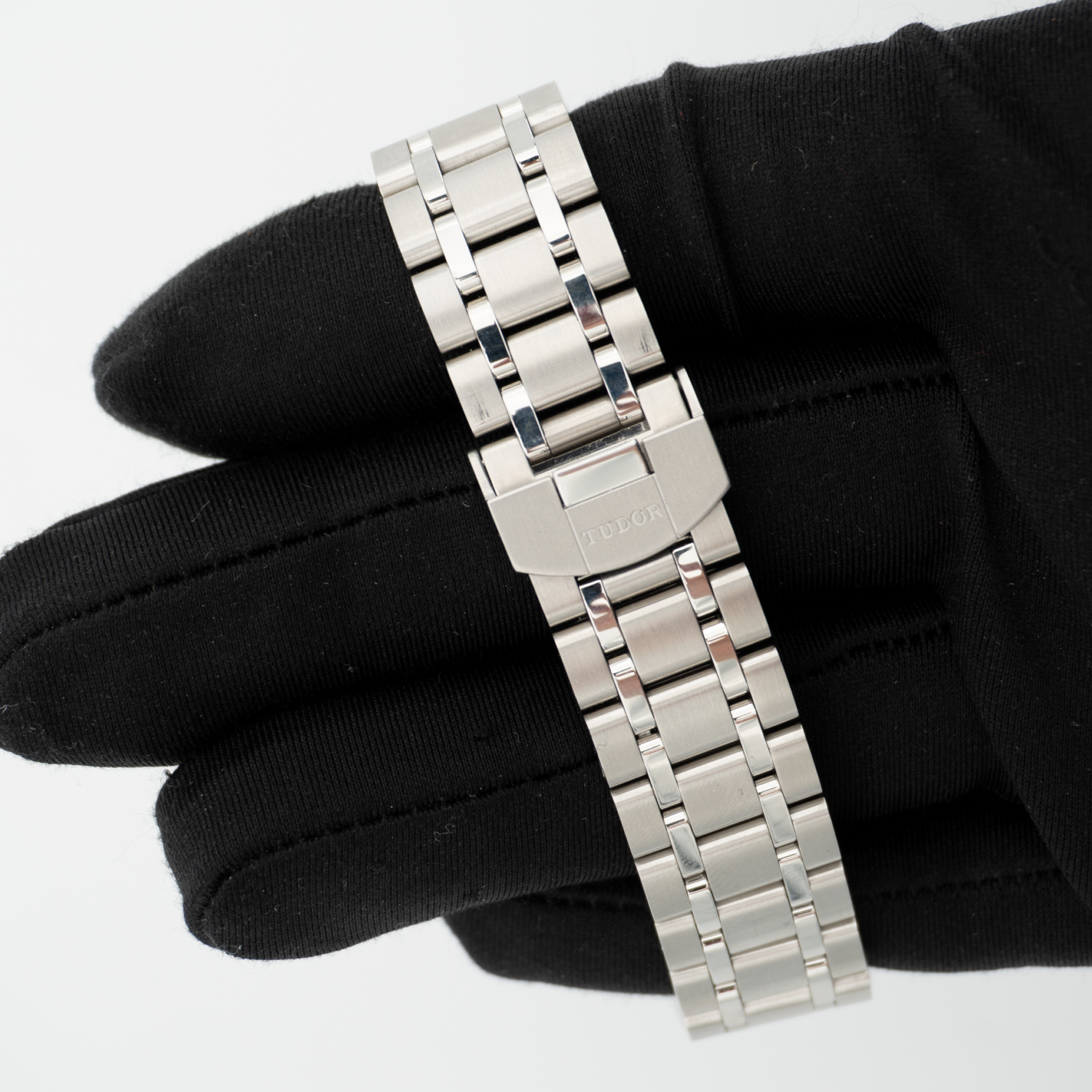 TUDOR Royal 38 CPO Produktbild main 6